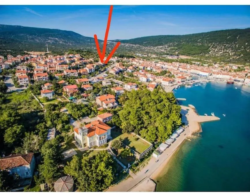 Apartment Radanovic-Beaches 5 Min Walking Cres