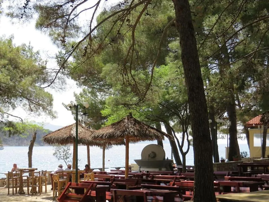 Apartment Radanovic-Beaches 5 Min Walking Cres
